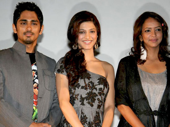 siddharth and shruti haasan at walt disney studio announcement 5