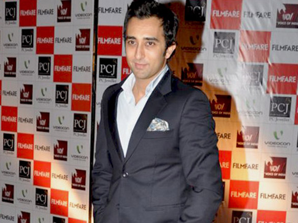 sridevi genelia and shruti haasan at filmfare manish malhotras show 14