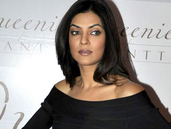 sushmita and lara dutta grace queenie dhodys giantti launch 5
