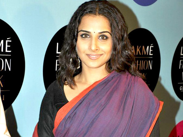 vidya balan graces sabyasachi show at lakme fashion week 2010 6