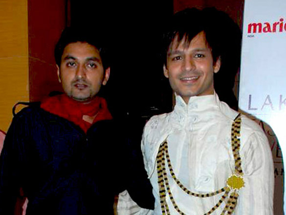 vivek oberoi walks the ramp for digvijay singh at lakme fashion week 2010 9