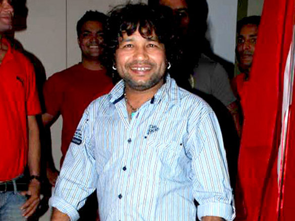 tiger shroff ruslaan and kailash kher launch snap fitness 247 gym 9