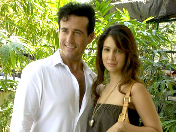 kim sharma at surily goels ipl collection launch 3
