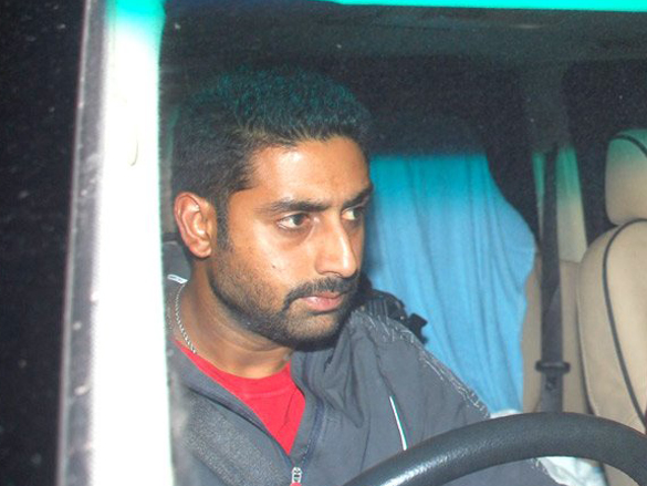 abhishek and aishwarya arrive home for karva chauth ceremony 6