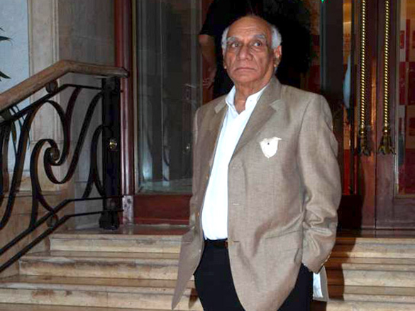 abhishekaishwaryakaransameera at a fashion tribute to kaifi azmi 9