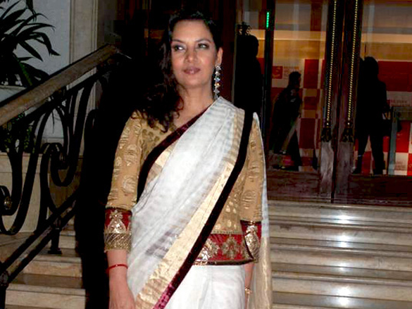 abhishekaishwaryakaransameera at a fashion tribute to kaifi azmi 29