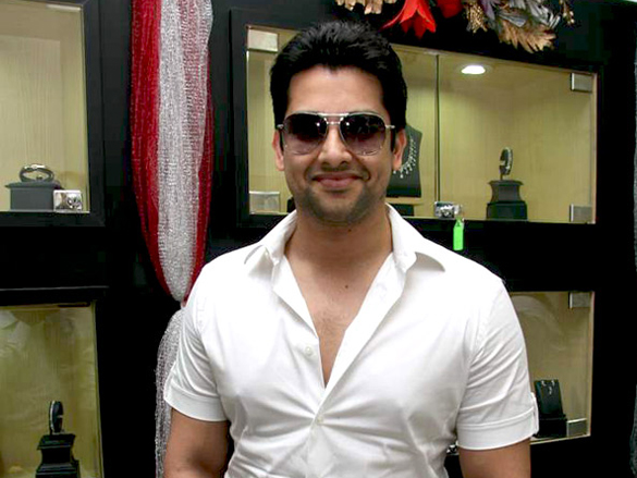aftab shivdasani promotes nakshatra 8