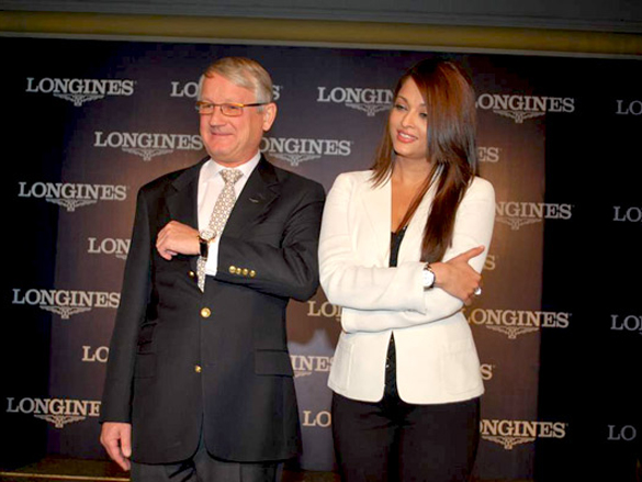 aishwarya at the longines retrograde collection launch 7