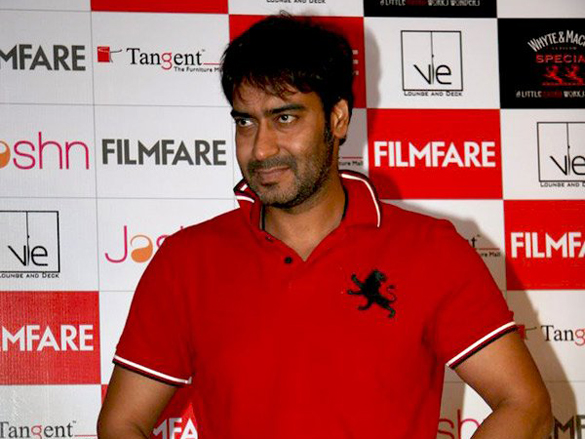 ajay devgan and bipasha basu unveil the latest issue of filmfare 6