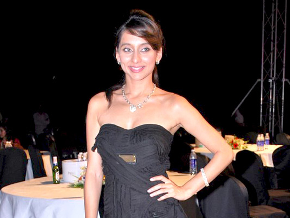 akshaykatrinaanil and sonam grace triumph lingerie show 18