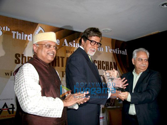 amitabh bachchan recieves asian culture award 2