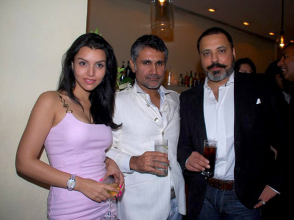 arjun khanna kaya bash 4