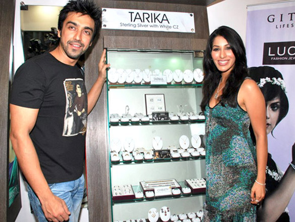 ashish chowdhry and sophie choudry promote daddy cool 3