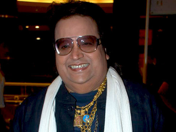 audio release of main aurr mrs khanna 10