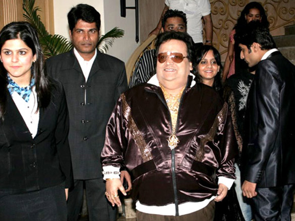 bappi lahiri with hollywood music promoters 5