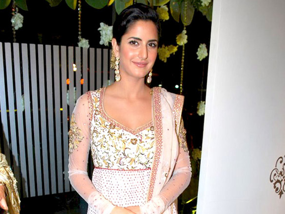 big b and katrina kaif grace vikram phadnis store opening 4