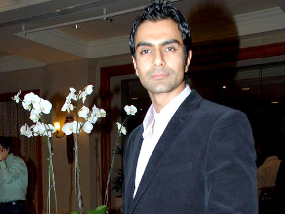 bollywood and south actress at anirudh dhoot of videocons bash 15