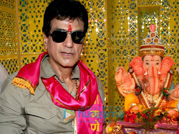 bollywood celebrating ganesh utsav 4