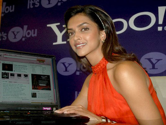deepika padukone launches her personalized yahoo home page 3