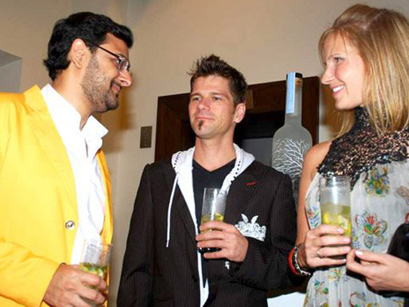 designers and models at the muse store 14