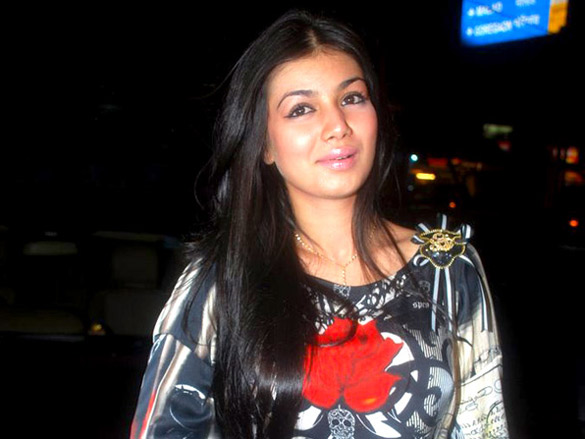 dino and ayesha at the launch of crepe station 5