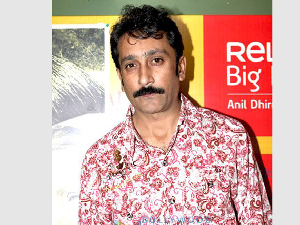 divya dutta at press conference of haat at mami festival 4