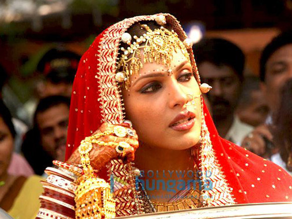 eesha koppikhar arrives in doli for her wedding 4