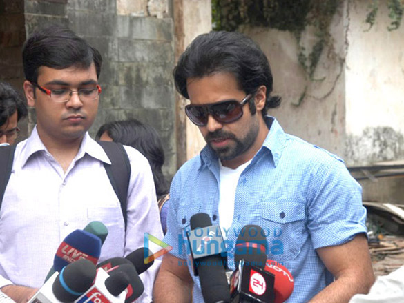 emraan clarifies on bandra flat issue 2