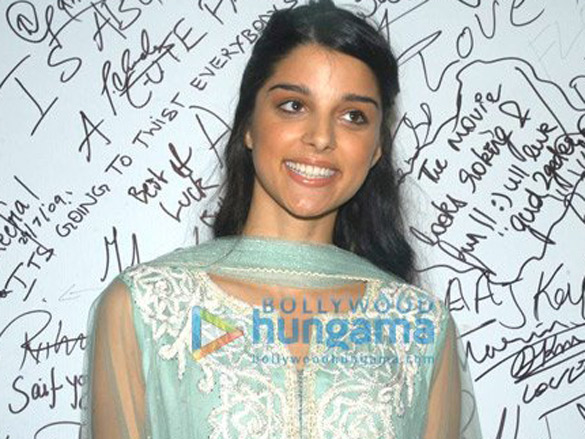 giselle monteiro at the press meet of love aaj kal 10