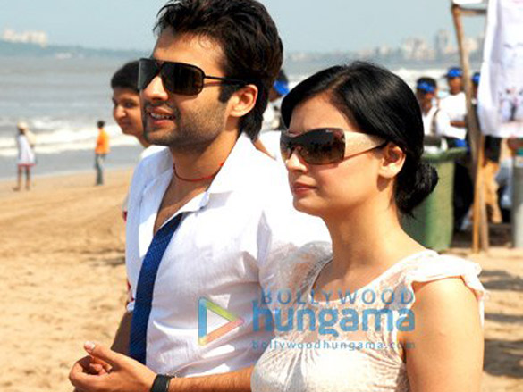 international coastal clean up at juhu beach 2
