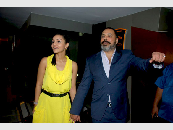 premiere of love khichdi 14