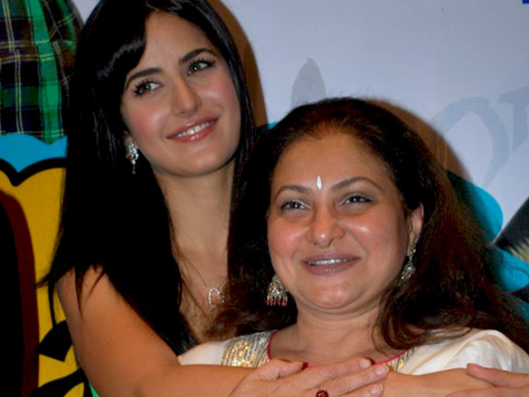 success party of ajab prem ki ghazab kahani 8