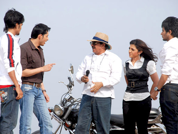 on the sets of krantiveer the revolution 2
