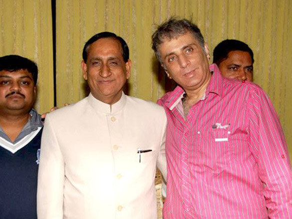 socialites at lakhmendra khuranas bash 3