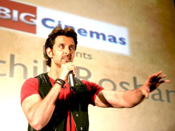 hrithik roshan promotes kites at big cinemas manhattan 8