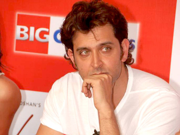 hrithik roshan promotes kites at r city 13
