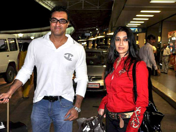 sanjay dutt and other stars leave for iifa sri lanka 21
