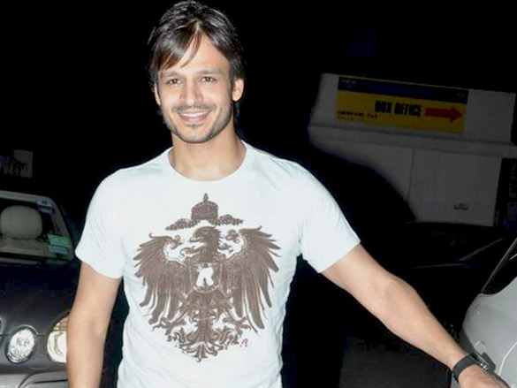 special screening of i hate luv storys by punit and manish malhotra 26