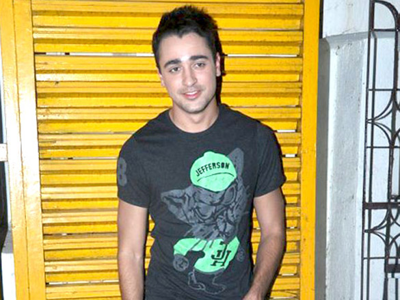 imran khan at i hate luv storys screening for mid day contest winners 8