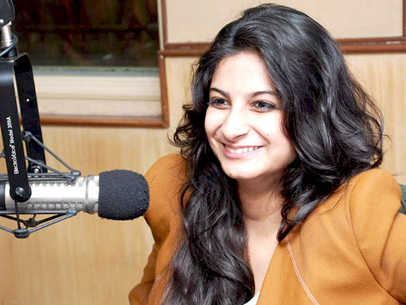 amit trivedi and rhea kapoor promote aisha at radio city 91 1 fm 5