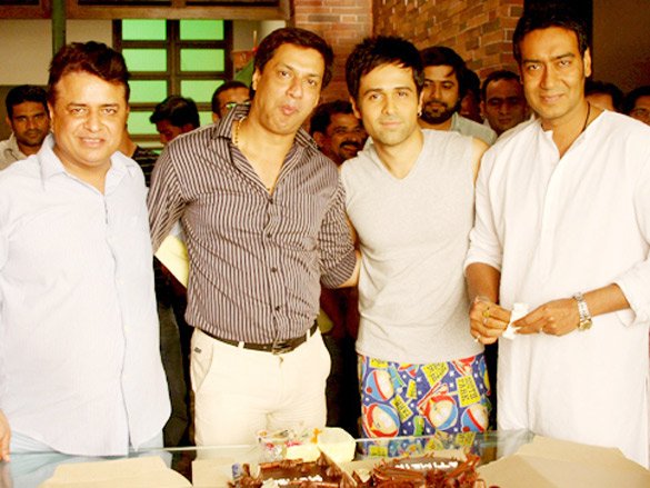 madhur emraan ajay celebrate ouatim 5