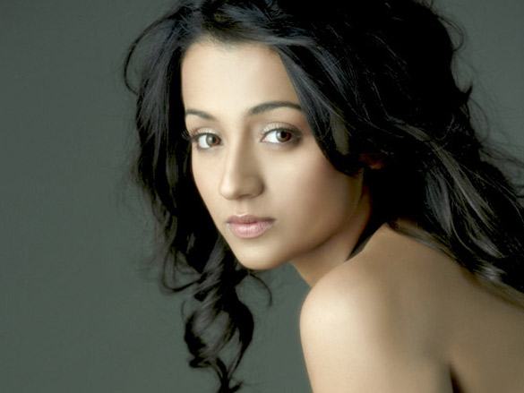 trisha krishnan 13