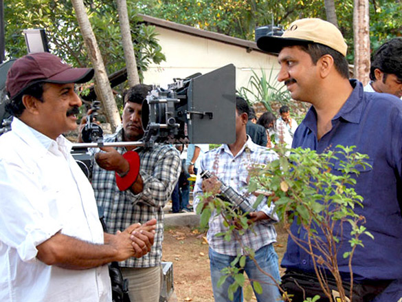on the sets of dus tola 25