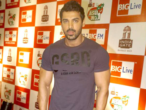 john abraham promotes aashayein on big live asli no 1 finale 4