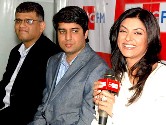 sushmita sen at 92 7 big fm to promote miss universe india pageant 3
