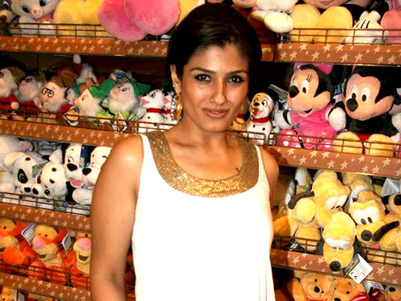 celebs gracing hamleys toy store launch 15