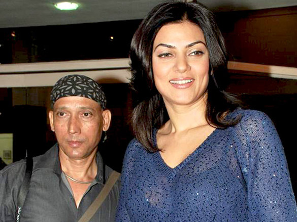 sushmita sen launches charcoal exhibition by gautam patole 7