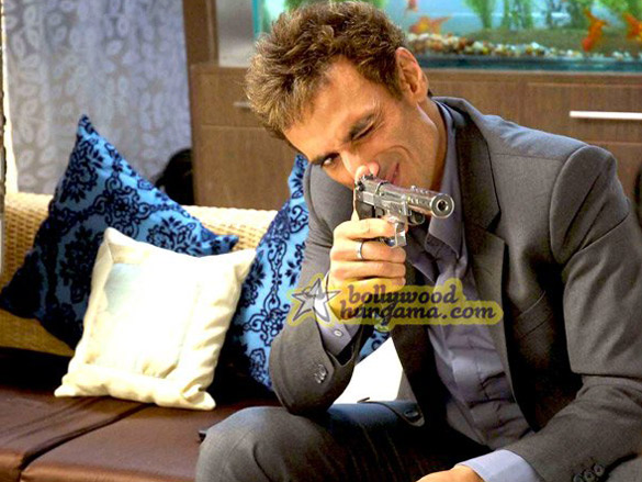 rahul dev 32
