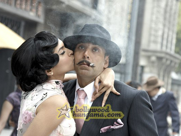 deepika padukoneakshay kumar 8