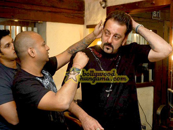 sanjay dutt being styled by aalim for luck 4